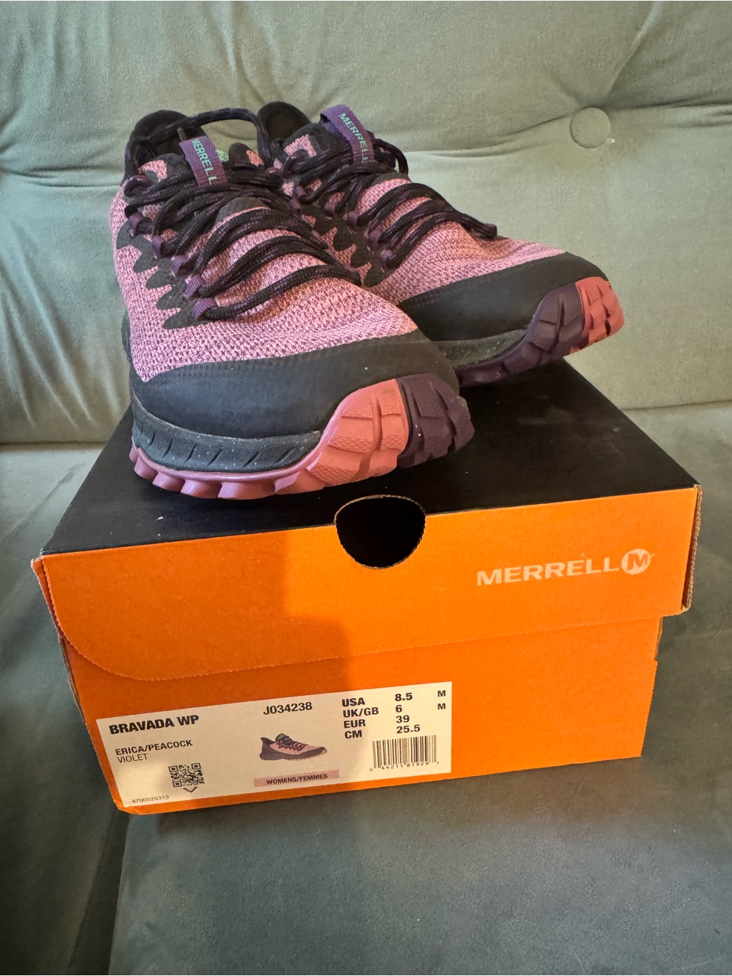 Merrell Bravada Wp Women's Violet & Peacock Trail Shoes